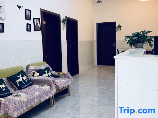 Ичунь: Yichun Wentang Town Liangzhu Hot Spring Homestay