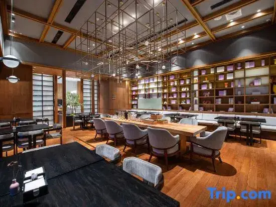 Фошань: Mercure Hotel (Foshan Shunde Midea Headquarters)
