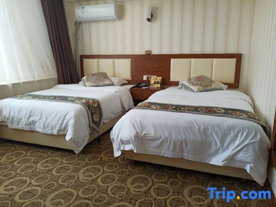 Харбин: Nafenglong Business Hotel
