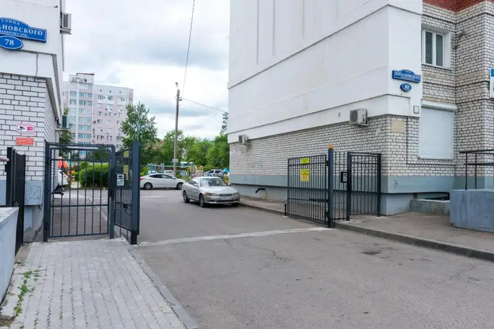 Благовещенск: Как Дома на улице Шимановского 80