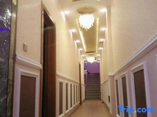 Цицикар: Locomotive Movie Theme Hotel