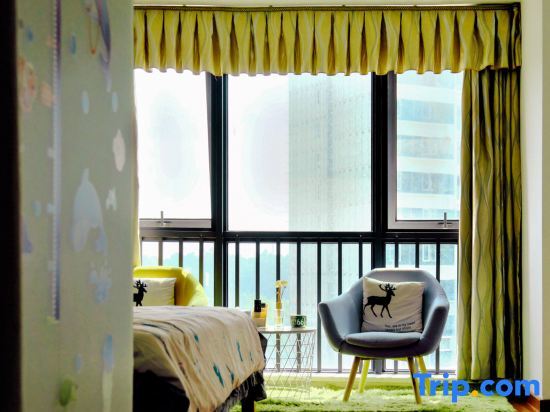 Гуанчжоу: Guangzhou TT Net Red Boutique Theme Apartment