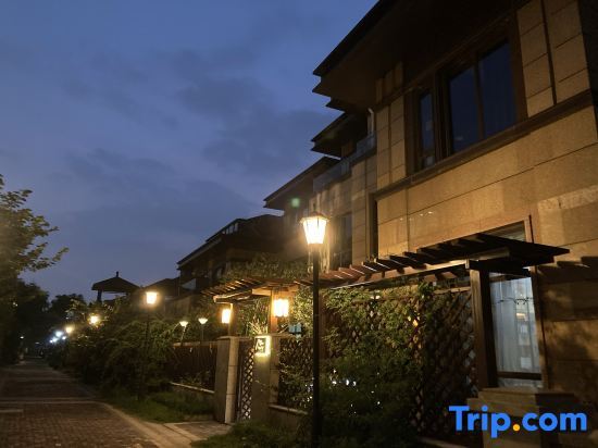 Янчжоу: Qijiantang Slender West Lake Scenic Area Resort Hotel (Yudi Museum)