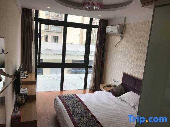 Чунцин: Chongqing Qijiayi Hotel