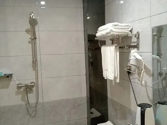 Синьчжоу: Fanzhi Baili Express Hotel