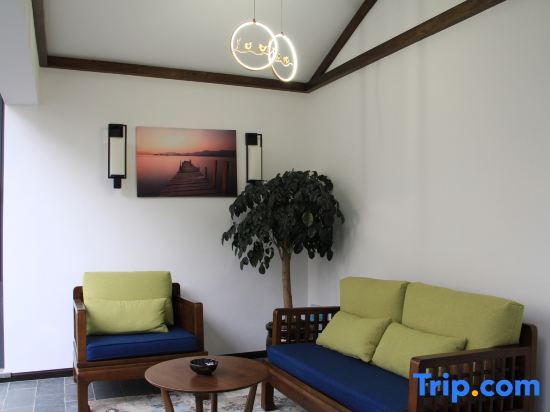 Дали: Dali Junbo Tea Yun Theme Seaview Homestay