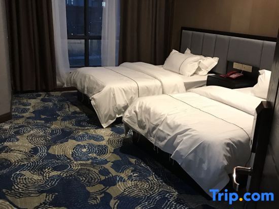 Карамай: Holiday Inn Karamay Yuxuan