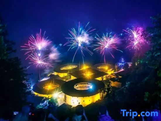 Жангжоу: Nanjing Tulou Wenchanglou Homestay