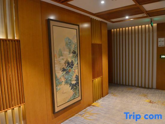 Мэйшань: shuangtian yazhu hotel