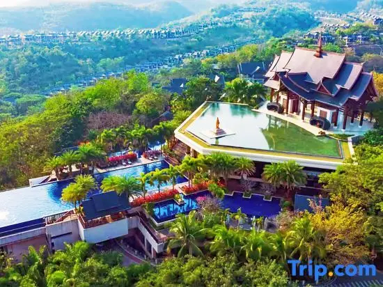Цзинхун: Mountain View Water System Villa