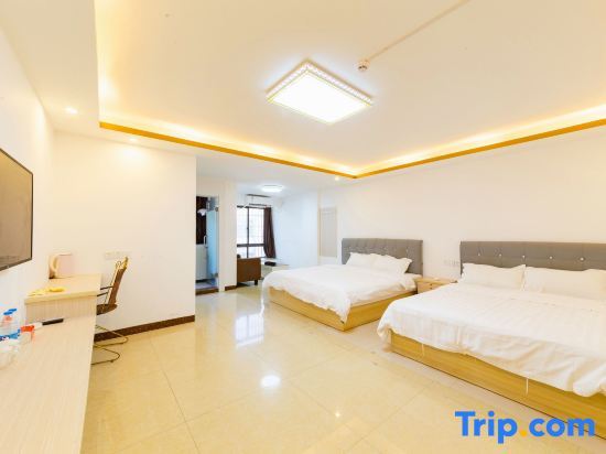 Маоминг: Maoming Qingfeng Apartment
