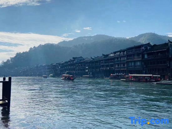 Фэнхуан: Xiqiao Night Language River View Homestay (Phoenix Ancient City Lijiang Branch)
