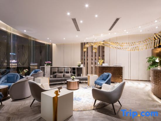 Чэнду: Kuanrong Suites Hotel (taiguli store, Chunxi Road, Chengdu)