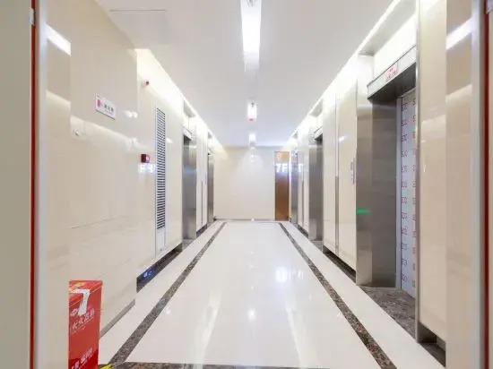 Фучжоу: Milan Cinema Apartment