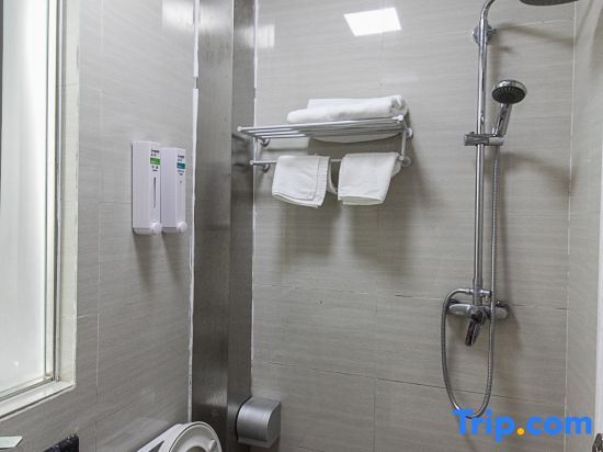Бенгбу: Yiyi Hotel