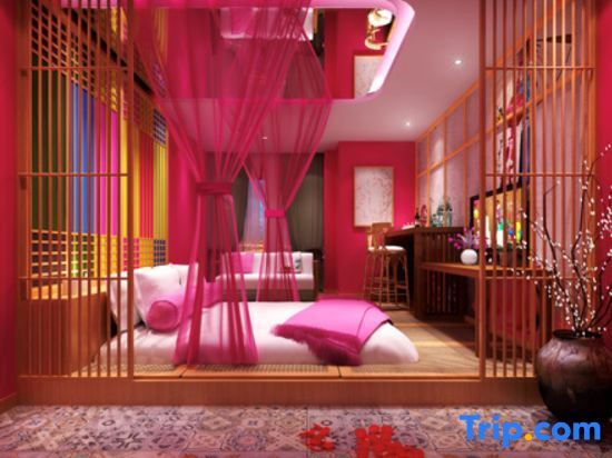 Yunwu Theme Apartment (Xinxiang Huazhong Branch) — фото 1