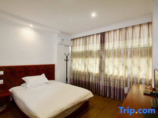 Цзясинь: Haiyan Liangting Bridge Hotel