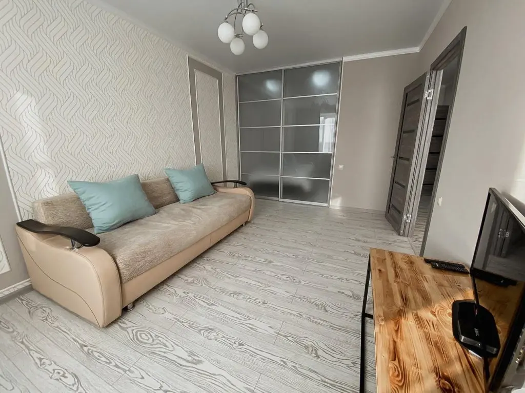 Астрахань: KvartHotel (КвартОтель) на Трофимова