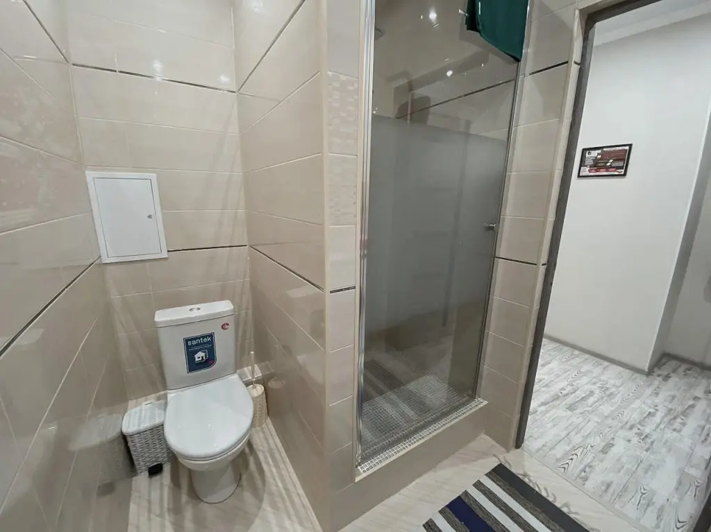 Астрахань: KvartHotel (КвартОтель) на Трофимова