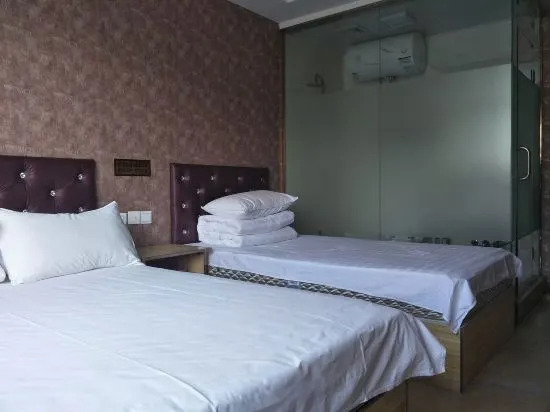 Харбин: Rose Bay Hotel (First Branch of Harbin Qunli Medical University)