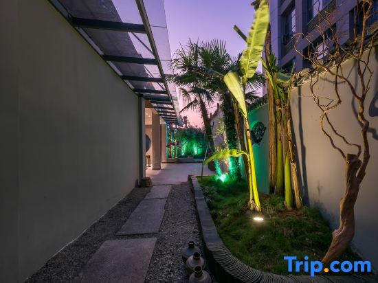 Цзиндэчжэнь: Jingdezhen Taoju City Homestay (Renmin Square Yuyaochang Branch)