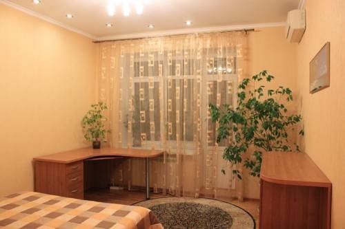 Астрахань: Apartment on Pobedy