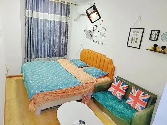 Pig Pig Sister's Apartment (Shenyang Construction University Shop) — фото 1