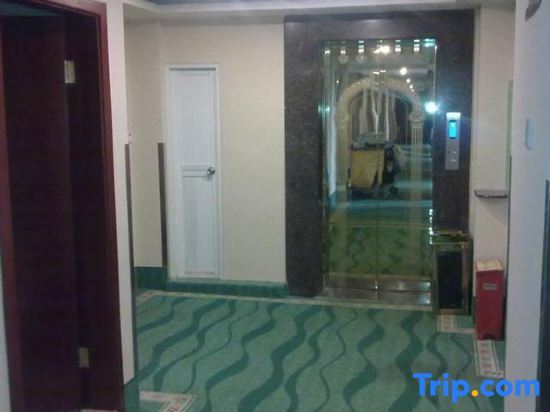 Шанхай: Shanghai Biguan Hotel