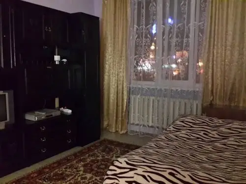 Астрахань: Apartments on Vokzalnaya