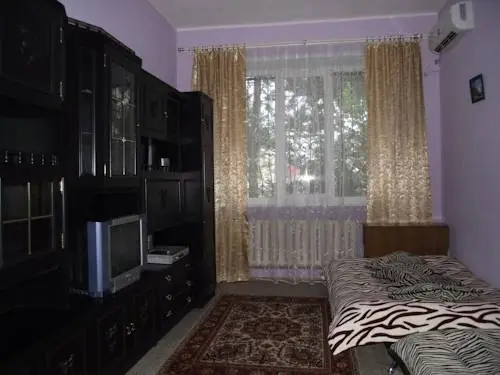 Астрахань: Apartments on Vokzalnaya