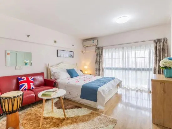 Фошань: Foshan Liri Century Jinding Duplex Apartment