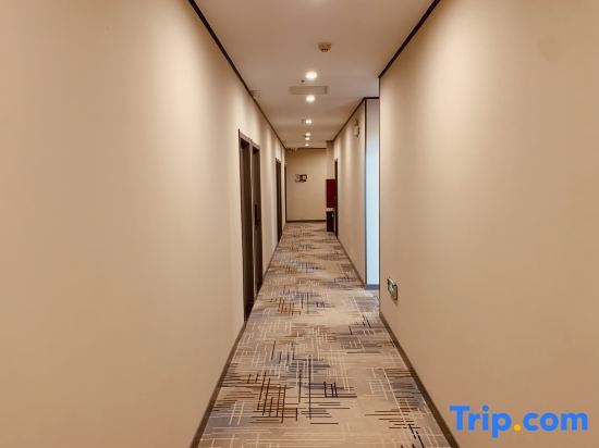 Шицзячжуан: Yiju Hotel (Shijiazhuang Zhonghua North Street Branch)