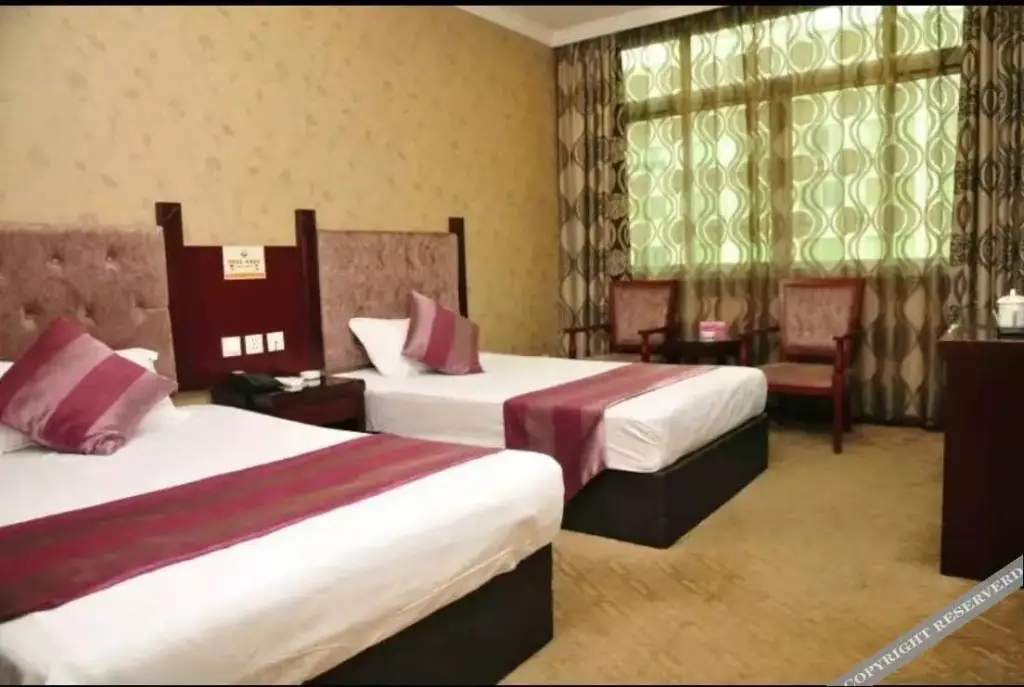 Ruian Hongrun Business Hotel — фото 1