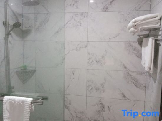 Гуанчжоу: Guangzhou Gauss apartment