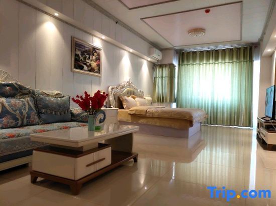Цицикар: Kaiyiyue Apartment (Qiqihar Wanda Plaza Store)