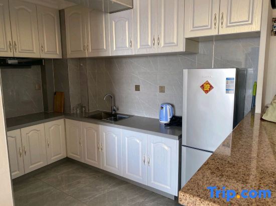 Далянь: Zhuanghe Youjia Apartment
