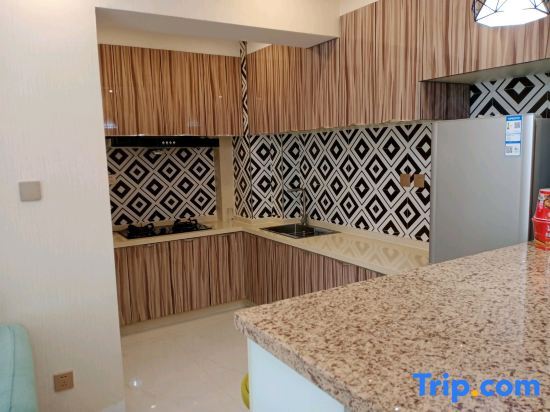 Далянь: Zhuanghe Youjia Apartment