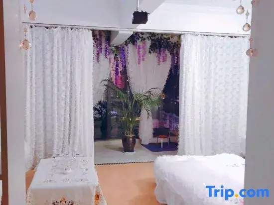 Гэцзю: Gejiu Honghe River Bianzhihua Apartment