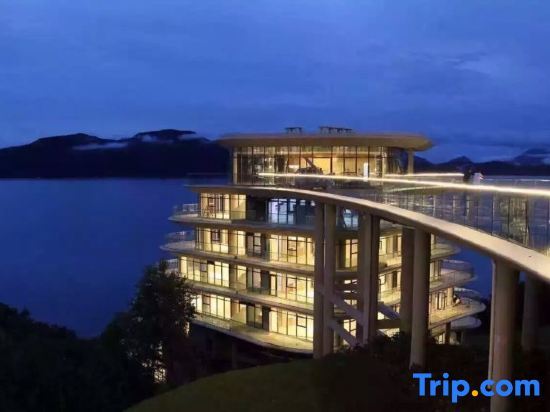Huangshan·Greenland Taiping Lake Resort Hotel — фото 1