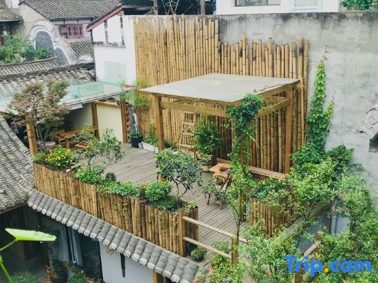 Yinian Huakai Homestay (Chongzhou Jiezi Ancient Town) — фото 1