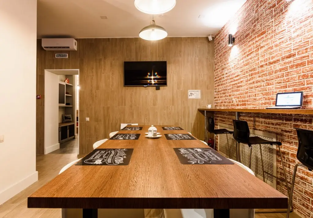 Астрахань: Hostel Five Stars