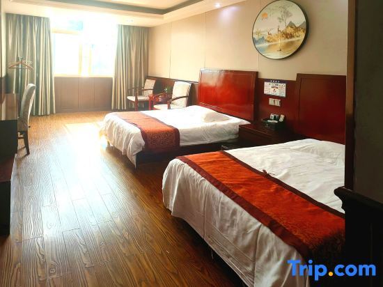 Xinpeng Hotel — фото 1
