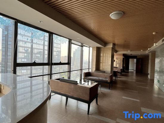 Нинбо: Yinyi Global Center, Rixin Street 95#, Haishu District, Ningbo, Zhejiang, China
