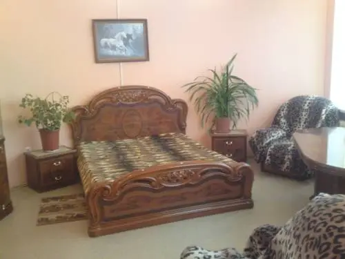 Астрахань: Guest House Albion