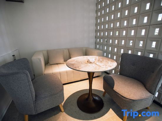 Ляоян: Yuerong Hotel (Liaoyang Liaohua Tesco)