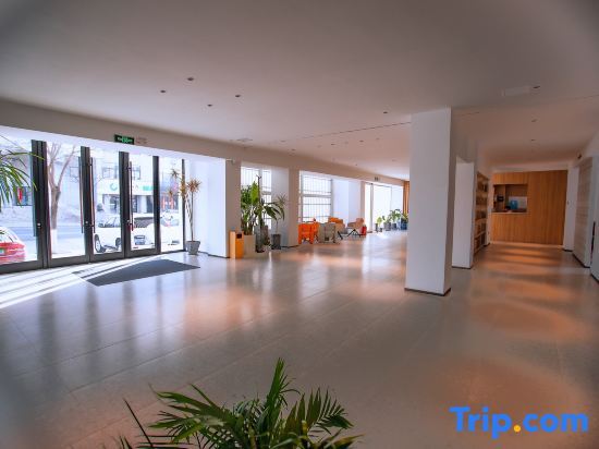 Ляоян: Yuerong Hotel (Liaoyang Liaohua Tesco)