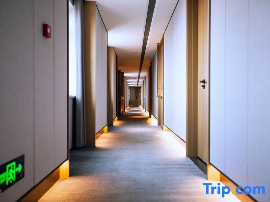 Ляоян: Yuerong Hotel (Liaoyang Liaohua Tesco)