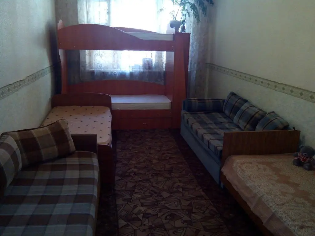 Астрахань: Hostel at Alexandrova Street