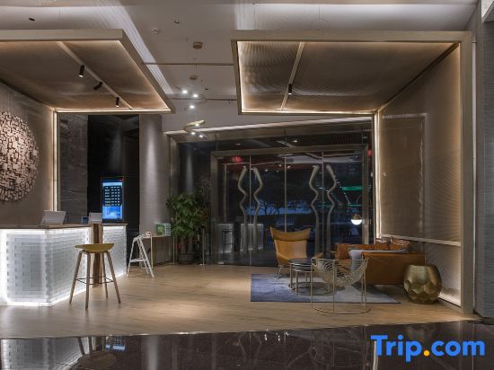 Шэньчжэнь: Garden Hotel by LuxCabins (Shenzhen Futian Convention and Exhibition Center Gangxia Subway Station)