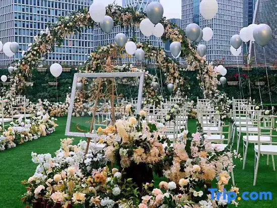 Шэньчжэнь: Garden Hotel by LuxCabins (Shenzhen Futian Convention and Exhibition Center Gangxia Subway Station)